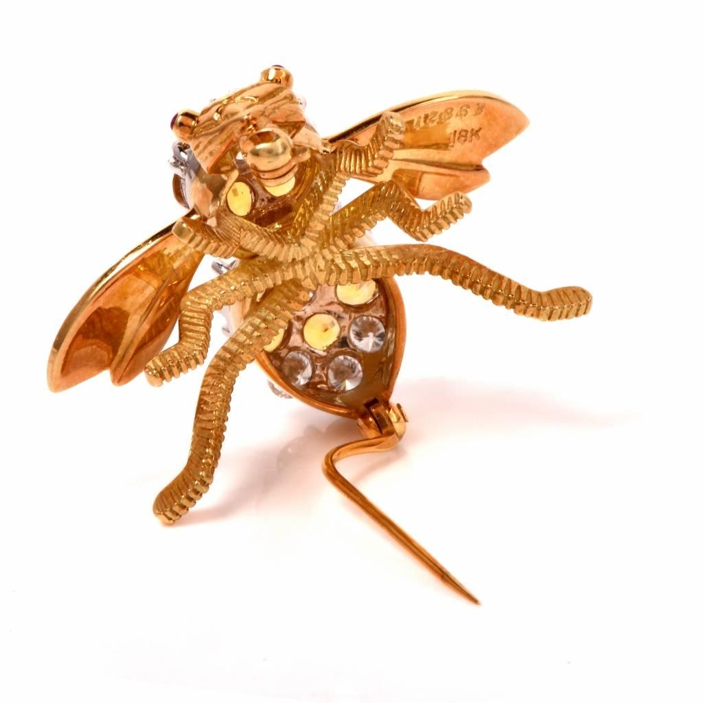 2.05 Carats Diamonds Gold Bumble Bee Brooch  1