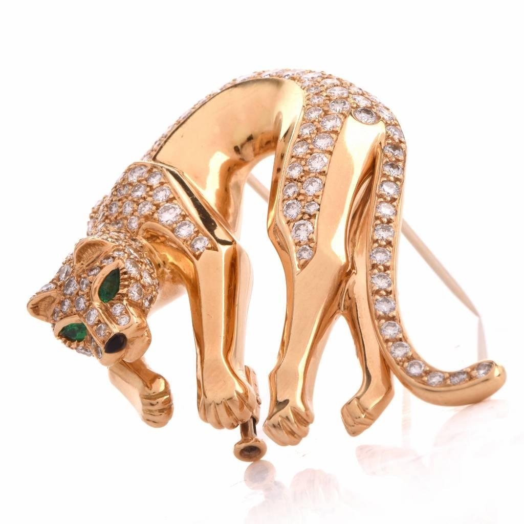 Cartier Panthere De Cartier 5.02 Carats Diamonds Emerald Gold Panther Brooch In Excellent Condition In Miami, FL