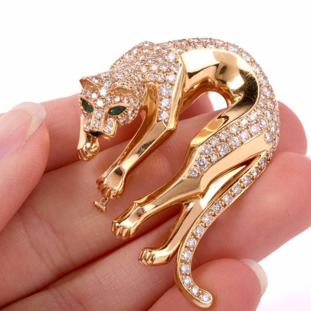 Cartier Panthere De Cartier 5.02 Carats Diamonds Emerald Gold Panther Brooch 2