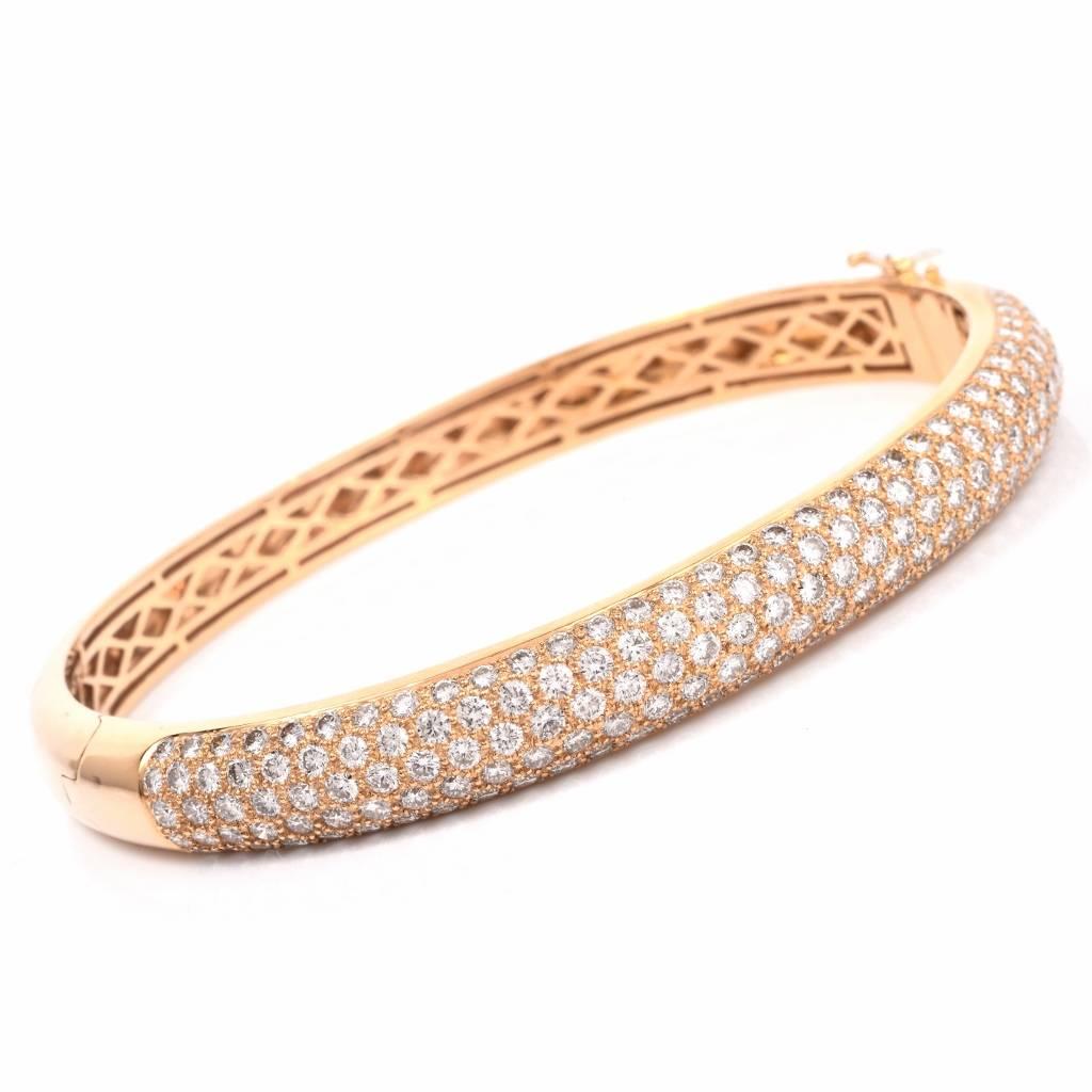 Oversized 16.38 carats Diamond Gold Cluster Bangle Bracelet 1
