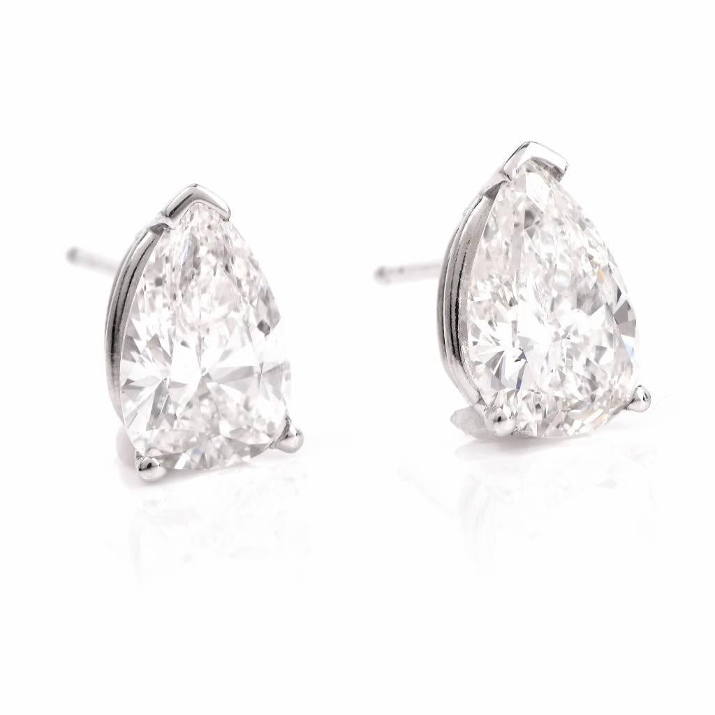 2.15 Carat Pear Shape Diamond Platinum Stud Earrings In Excellent Condition In Miami, FL