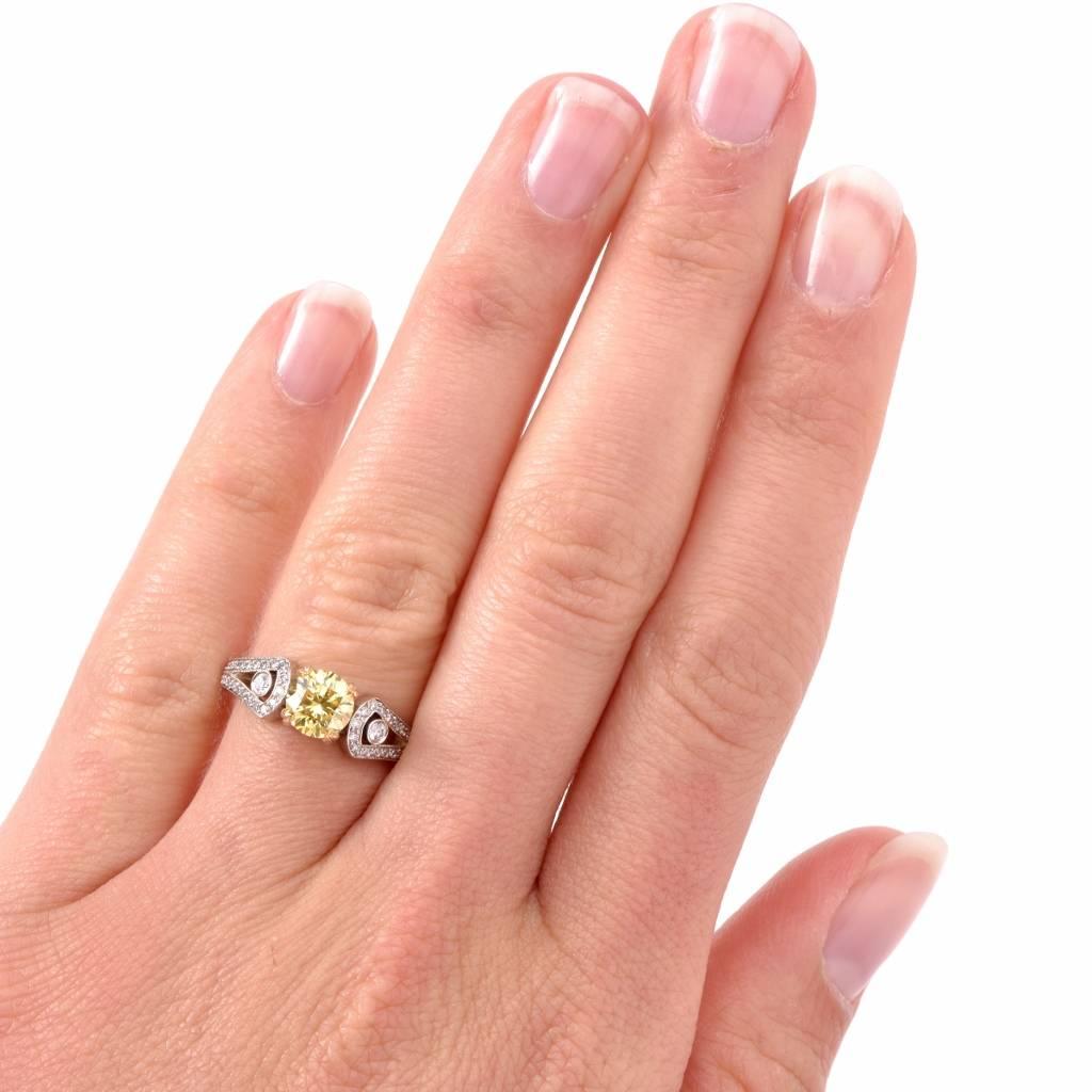 Round Cut GIA Cert Fancy Intense Yellow Diamond Platinum Engagement  Ring 