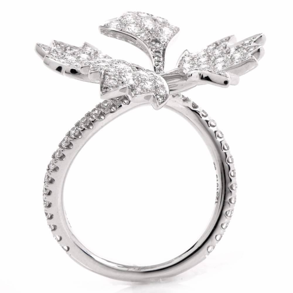 Women's French Diamond Gold Flower Ring