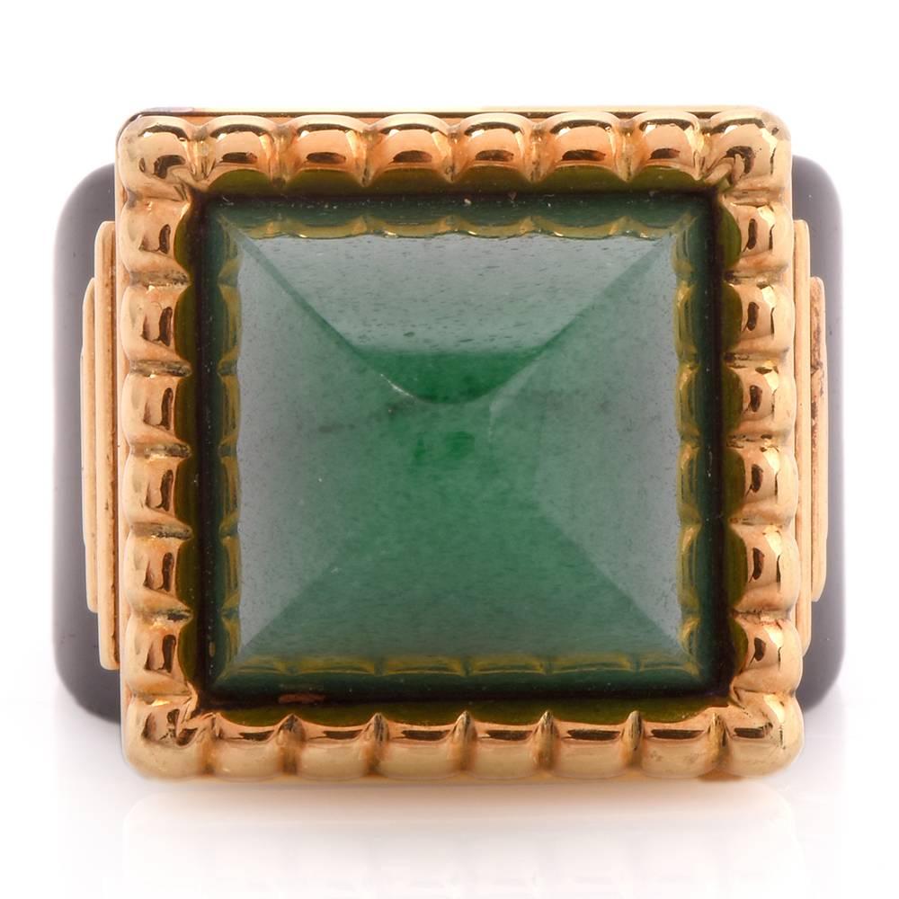 Women's 1970’s Jade Onyx  Yellow Gold Pyramidal Ring