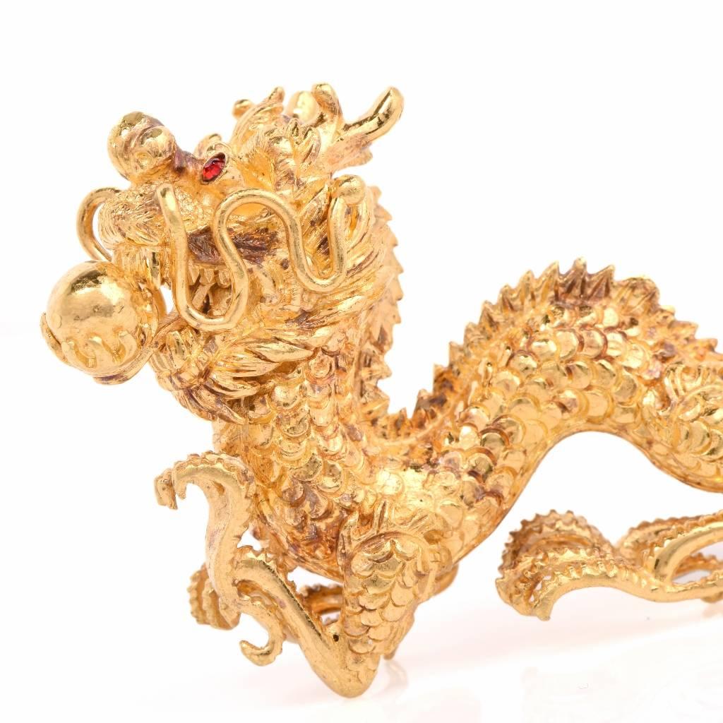 1970s Chinese Garnet Yellow Gold Dragon Figurine  2