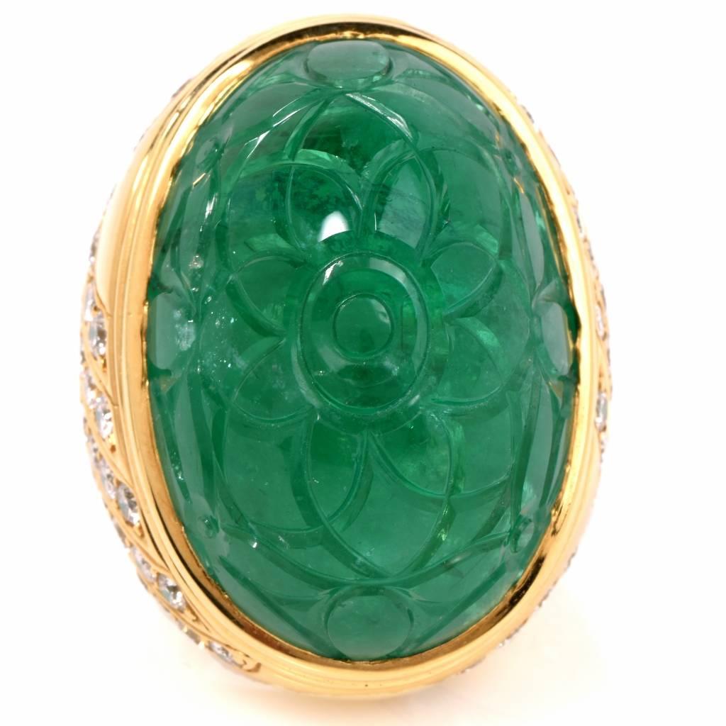 1970s Large Carved 78.46 Carat Emerald Diamond Cocktail Ring In Excellent Condition In Miami, FL