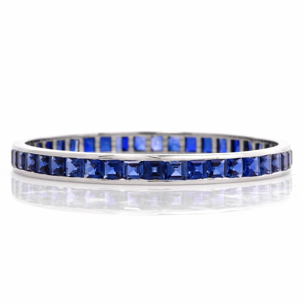 This outstanding estate bangle bracelet is made in platinum. This stunning bangle set with 44 square step-cut genuine sapphires approx. 55.90 set in channel.
This bracelet is in excellent condition!
The bangles would fit up to 7.5″ wrist.

Weight is
