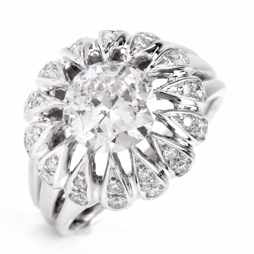 2.24 Carat Diamond Platinum Engagement Ring In Excellent Condition In Miami, FL