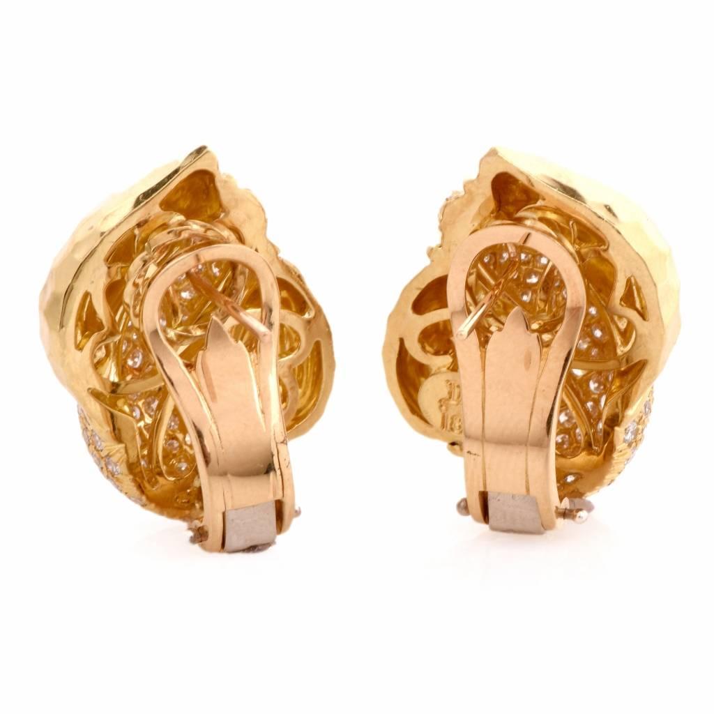 Henry Dunay Pave Diamond Clip-On 18k Gold Earrings In Excellent Condition In Miami, FL