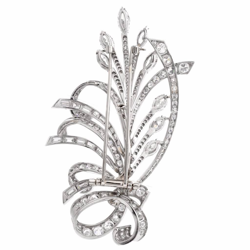 19606's  Large Diamond Platinum Floral Bouquet Lapel Brooch In Excellent Condition For Sale In Miami, FL