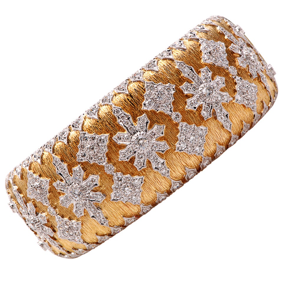 Diamond Gold Snowflake Bangle Bracelet