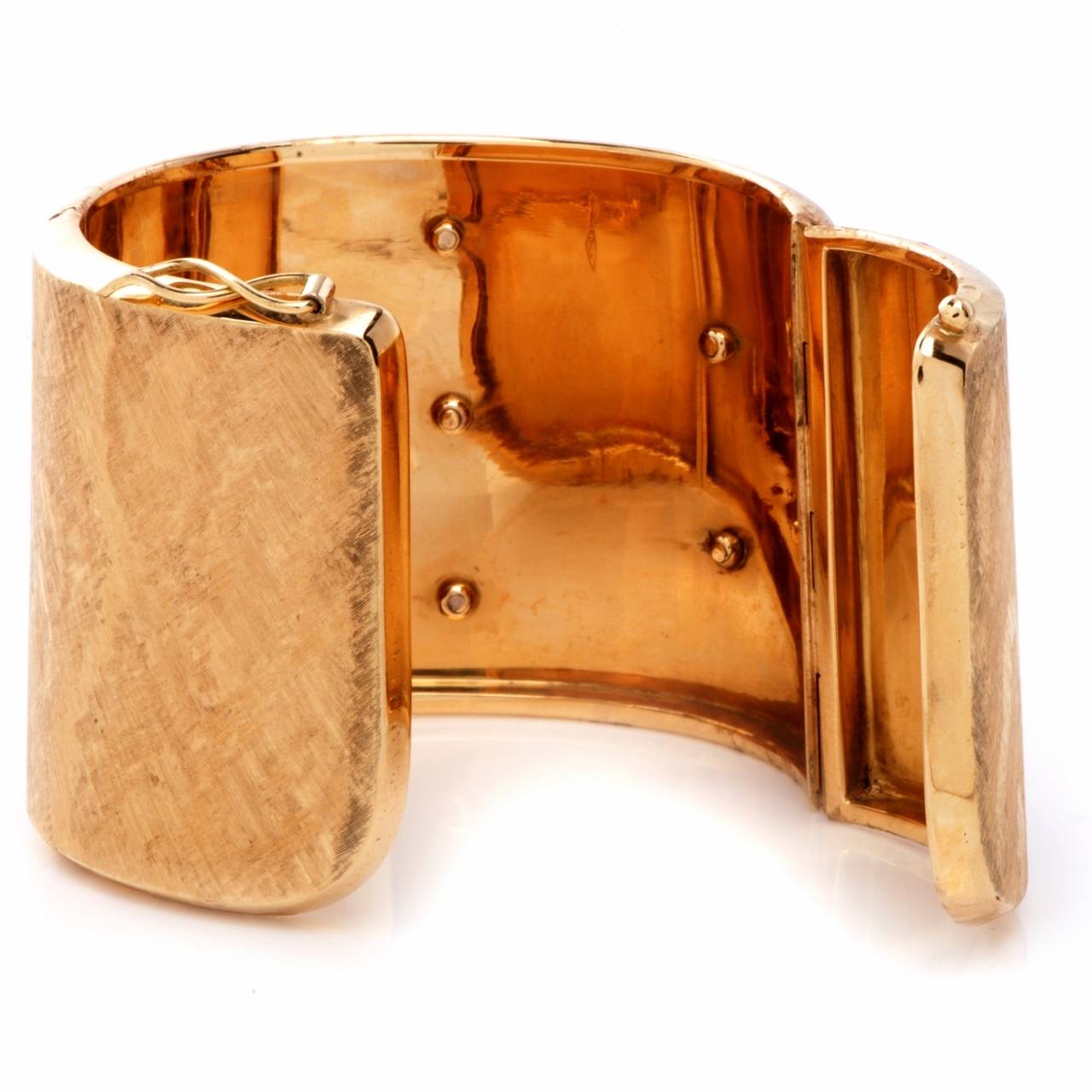 Retro Ruby Diamond Textured Gold Cuff Bangle 2