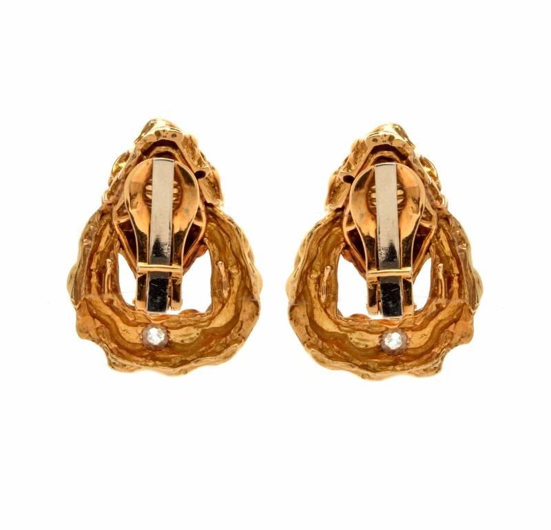 1970s French Door Knob Diamond Gold Clip-On Earrings In Excellent Condition In Miami, FL