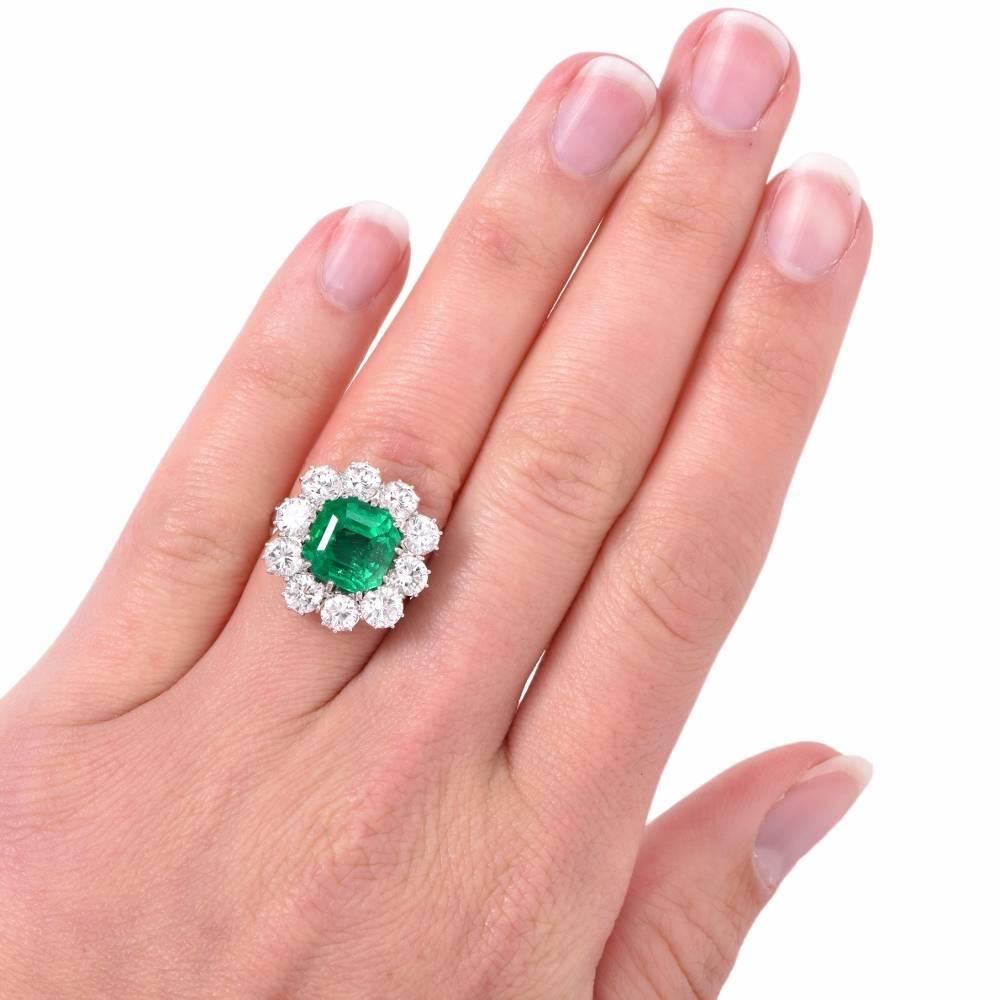 1960s Stunning Colombian Emerald Diamond Cocktail Ring 3