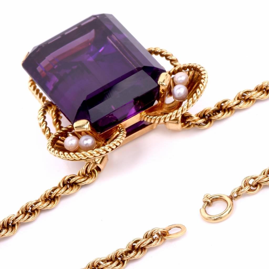 Gueblin Vintage Retro Amethyst Seed Pearl Gold Pendant Necklace In Excellent Condition For Sale In Miami, FL