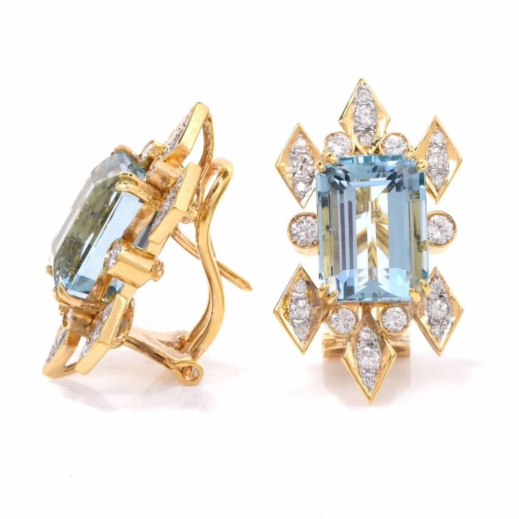 1960 Blue Topaz Diamond Gold Clip-Back Earrings In Excellent Condition In Miami, FL