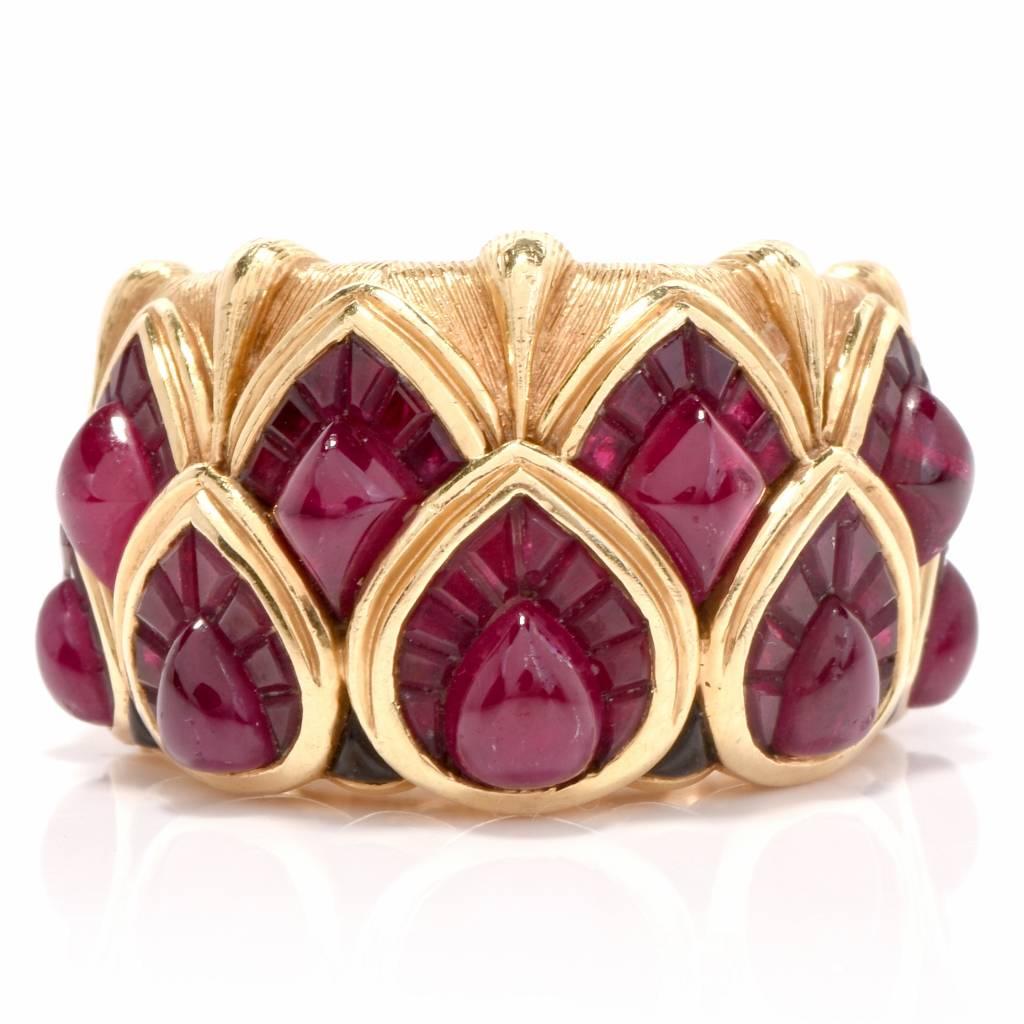 1980s Cluster Ruby 18 Karat Yellow Gold Wide Cocktail Ring In Excellent Condition In Miami, FL