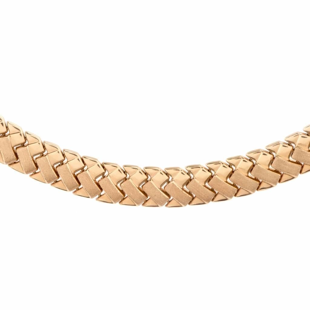 Italian Fancy Link Matted and Polished 14 Karat Yellow Gold Necklace In Excellent Condition In Miami, FL