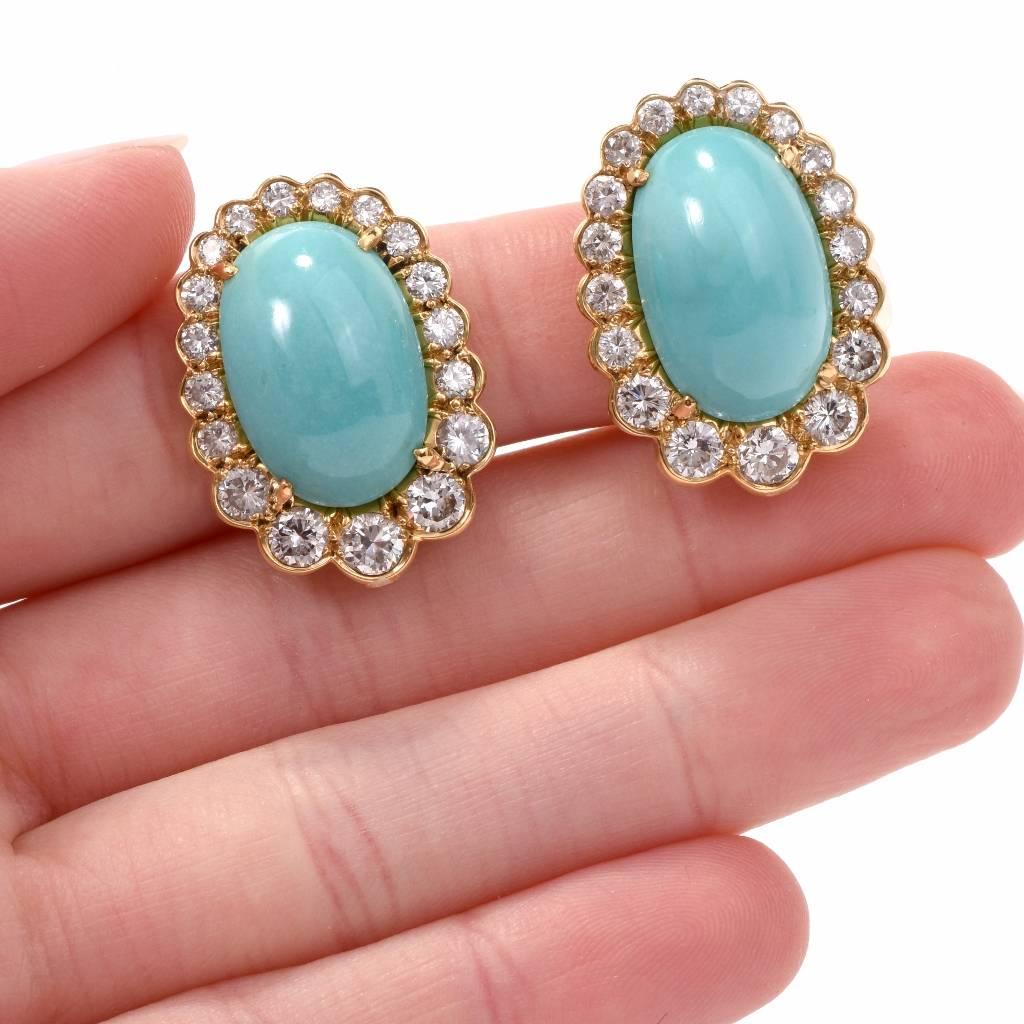 Round Cut  Diamond Turquoise 18 Karat Gold Clip-Back Earrings