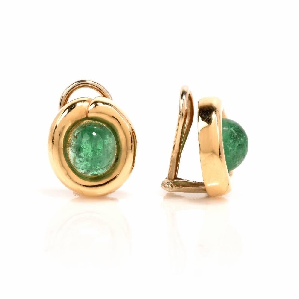 Cabochon Emerald 14 Karat Gold Oval Stud Earrings In Excellent Condition In Miami, FL