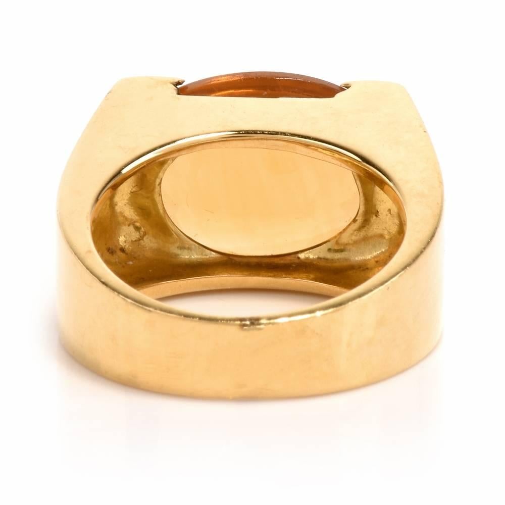 Citrine Cabochon 18 Karat Yellow Gold Cocktail Ring In Excellent Condition In Miami, FL