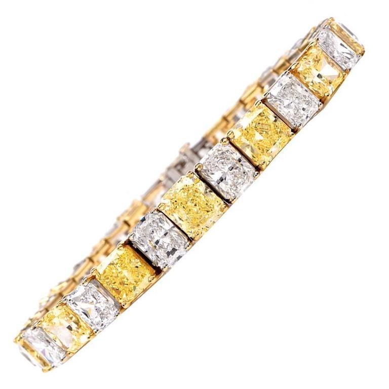 Natural Fancy Vivid Yellow and Extra White Diamond Platinum Gold Bracelet