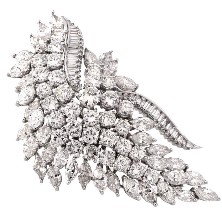 Elwood Van Clief Diamond Platinum Leaf Brooch Pin In Excellent Condition For Sale In Miami, FL