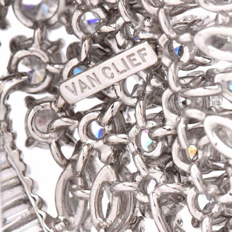Women's Elwood Van Clief Diamond Platinum Leaf Brooch Pin For Sale