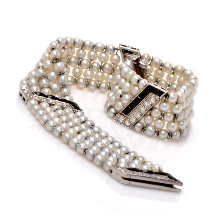 Cultured Pearl Diamond Black Onyx Platinum Bracelet In Excellent Condition In Miami, FL