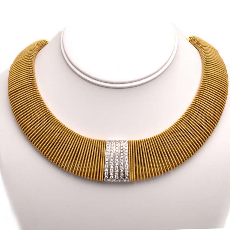 Retro Diamond Gold Wide Snake Mesh Necklace In Excellent Condition In Miami, FL