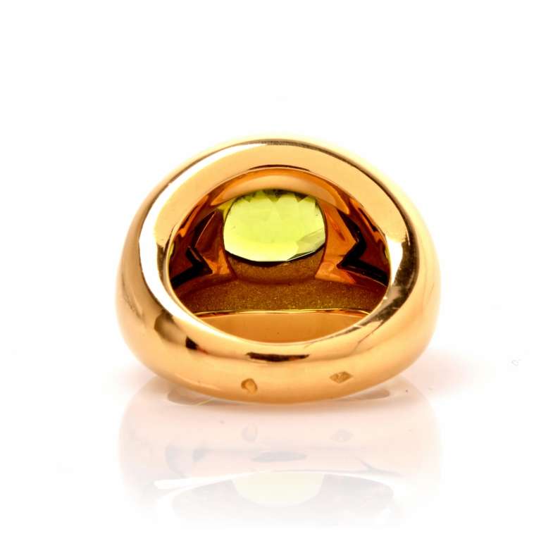 Mauboussin Peridot Mother of Pearl Gold Ring 1