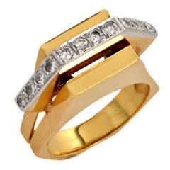 Retro Diamond Gold Geometric Pyramidal Design Ring