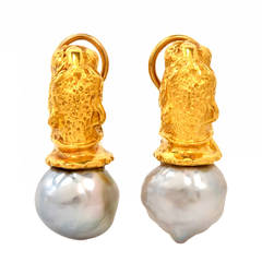 Baroque Pearl Gold Panther Head Clip-Back Earrings
