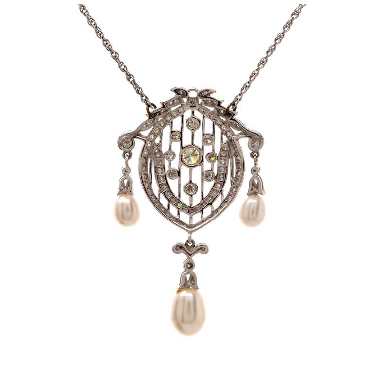 Women's Diamond Pearl Gold Pendant Necklace