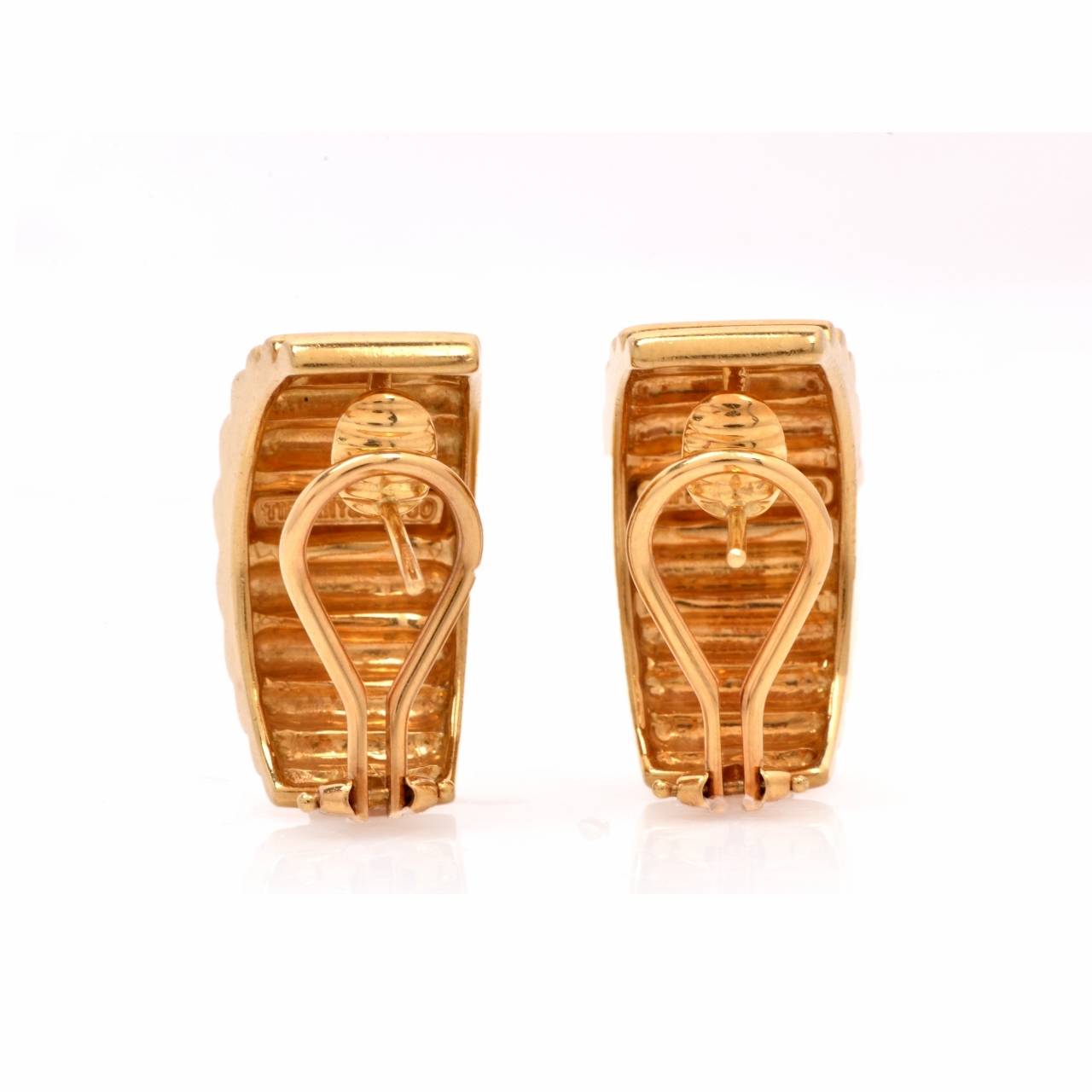 Tiffany & Co. Gold Clip Earrings In Excellent Condition In Miami, FL