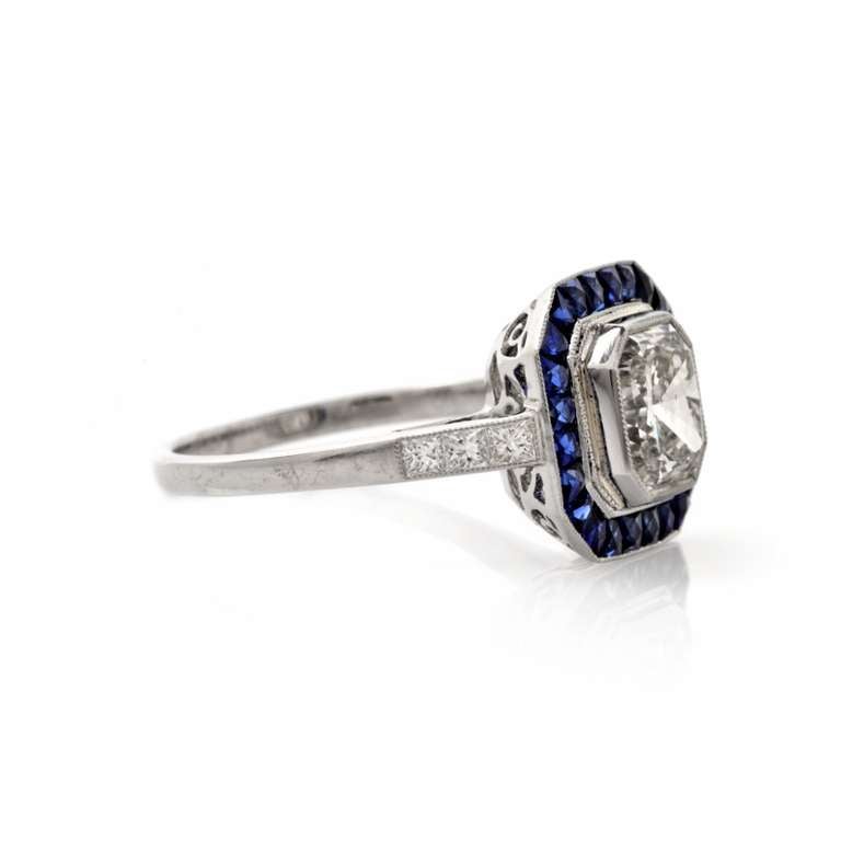 Diamond Sapphire Platinum Engagement Ring In Excellent Condition In Miami, FL