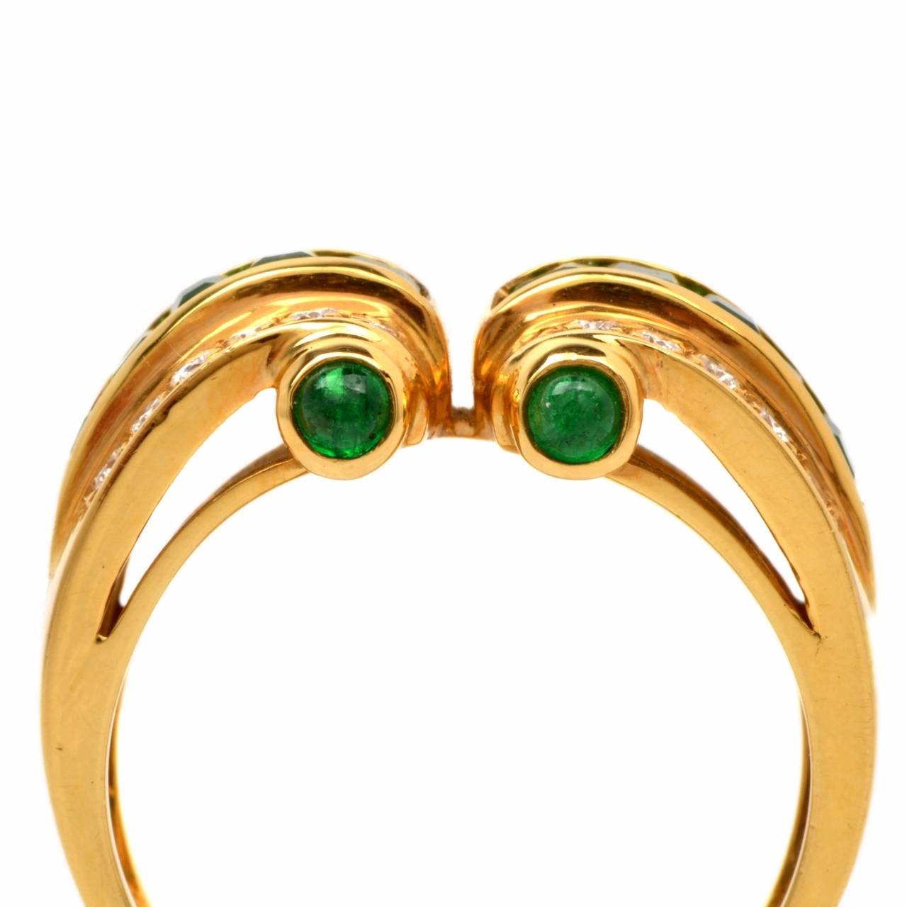 Italian Emerald Diamond Gold Cocktail Ring In Excellent Condition In Miami, FL