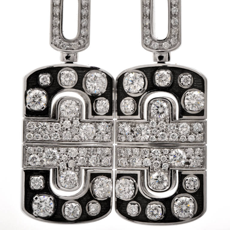 These authentic Bulgari earrings with diamonds and black enamel are crafted in solid 18K white gold , weigh 37.1 grams and measure 2.5