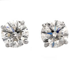 Diamond Gold Stud Earrings