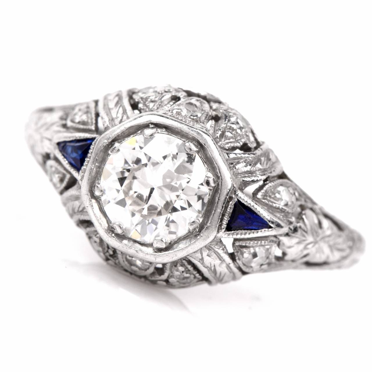 Art Nouveau Antique Diamond platinum Engagement ring