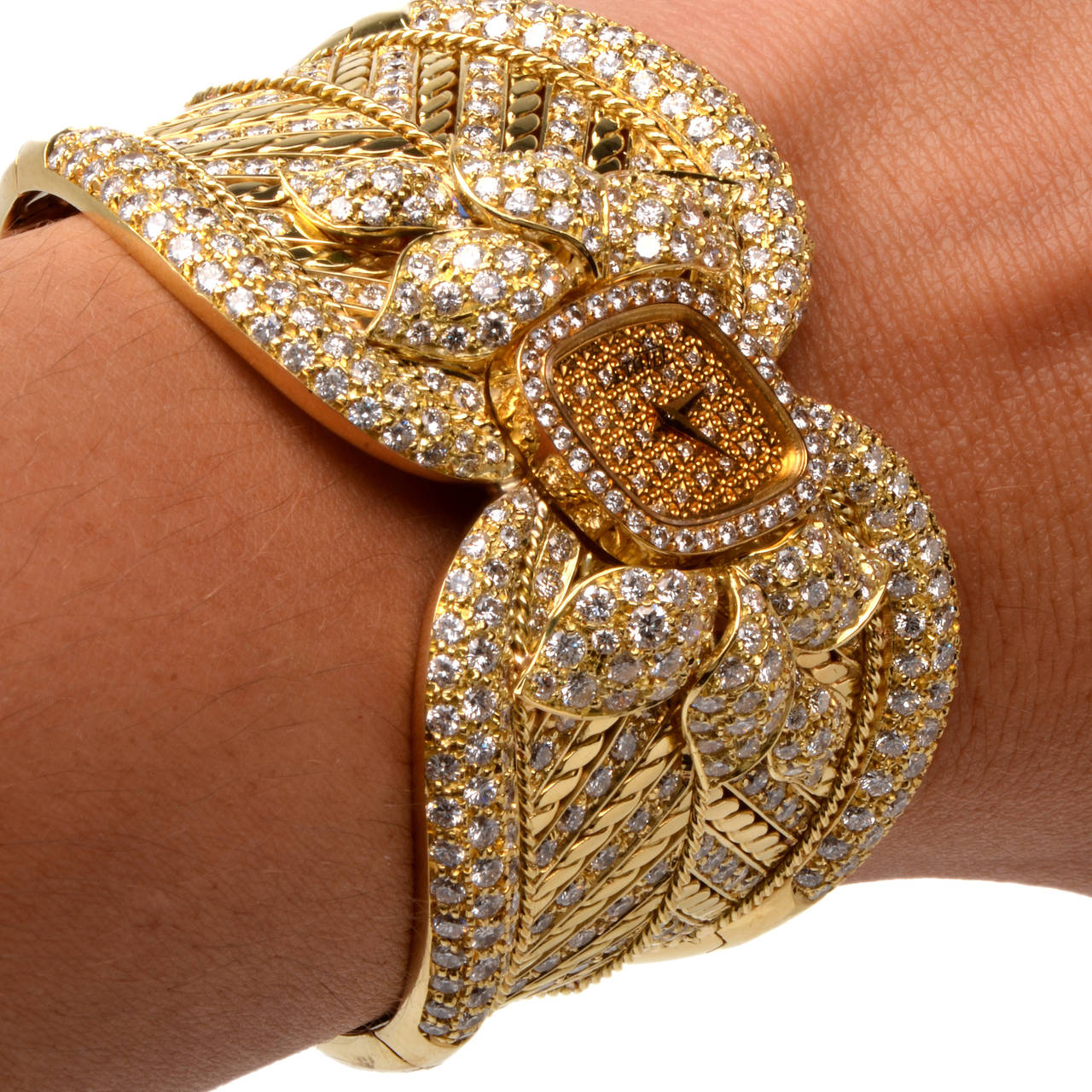 Etoile Lady's Yellow Gold and Diamond Cuff Bracelet Watch 1