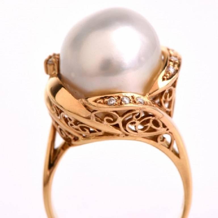 Women's Large Baroque Pearl Diamond Gold Cocktail Ring