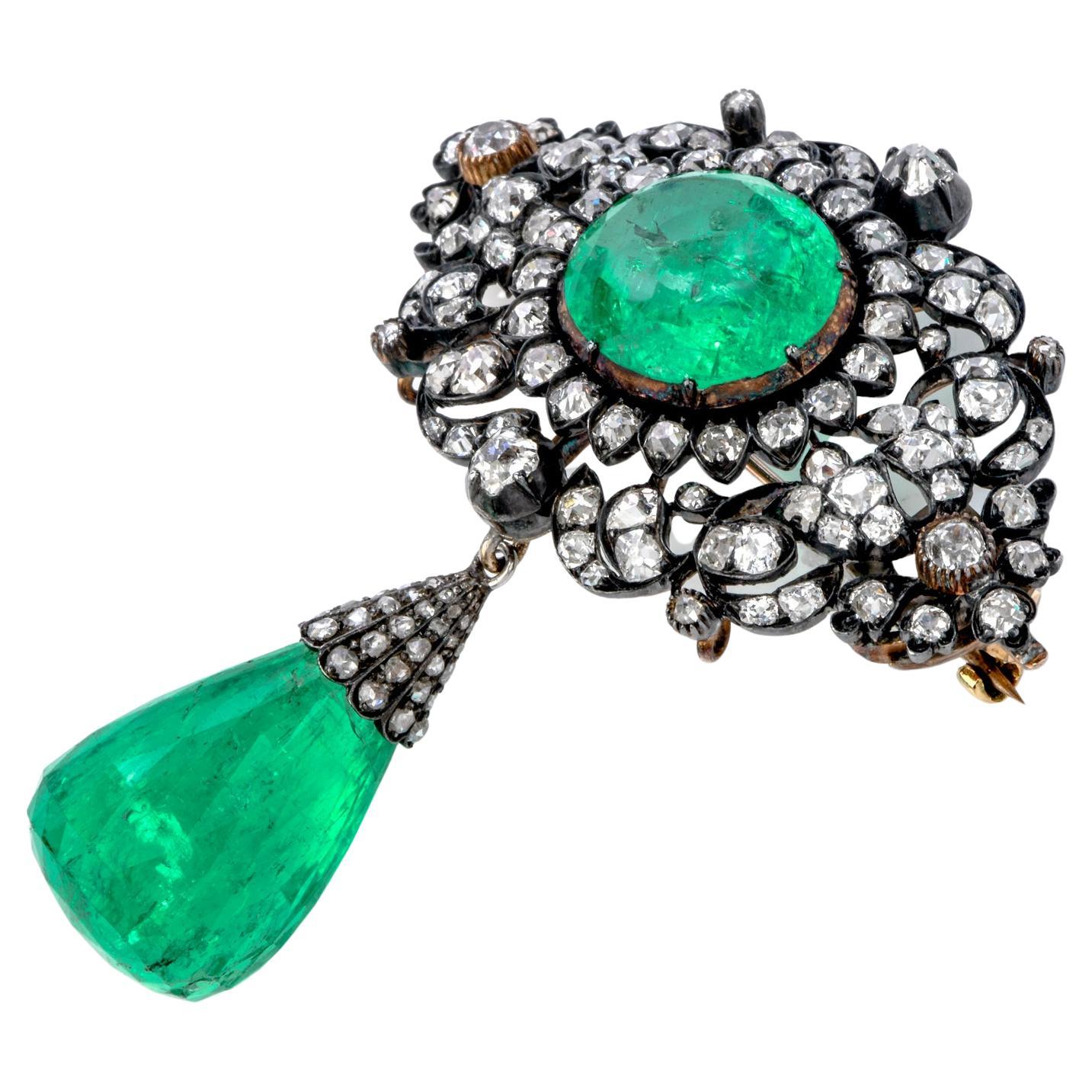 large emerald pendant