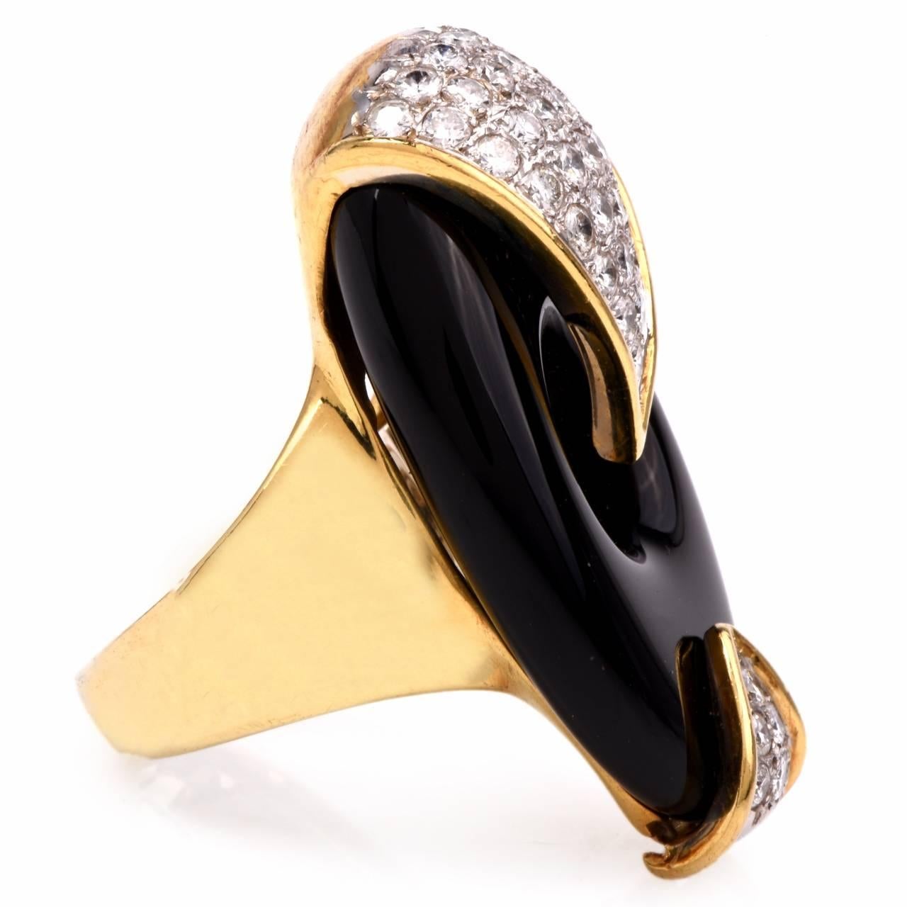 Retro 1970s onyx Diamond gold Cocktail Ring
