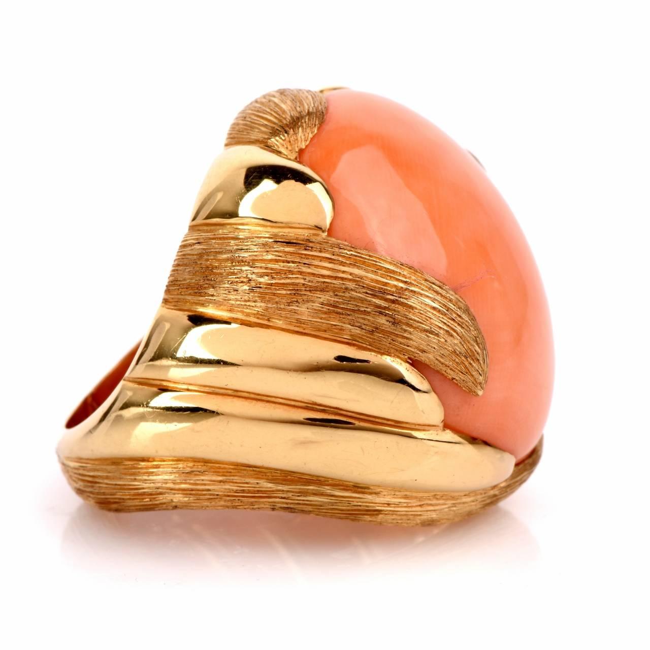 Women's Retro Coral Gold Ring