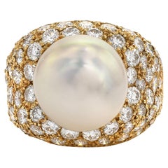 Anello Cocktail Vintage con diamanti e perle dei mari del sud da 5,50 carati in oro giallo 18 carati con pavé