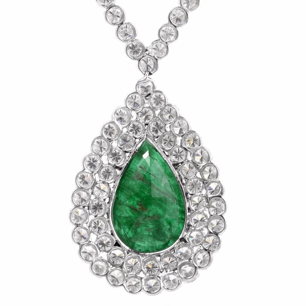 Women's Stunning 48.05 Carats Emerald Diamond Gold Riviere pendant Necklace