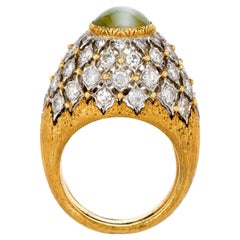 Buccellati Vintage Cat's Eye Chrysoberyl Diamond 18K Cocktail Dome Ring
