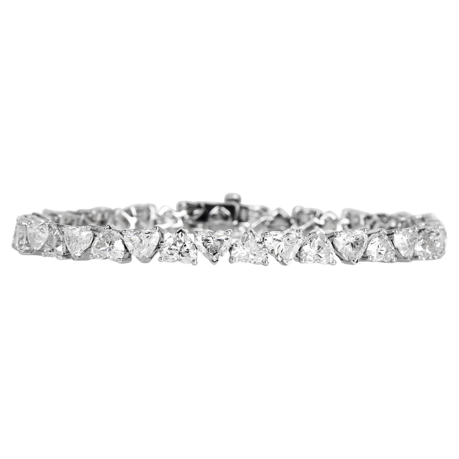 Classic 12,54cttw Herzform Diamant 18K Weißgold Tennisarmband im Angebot