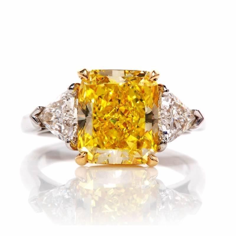 Cartier 4.33 Carat GIA Intense Fancy Yellow Diamond Platinum Ring 2